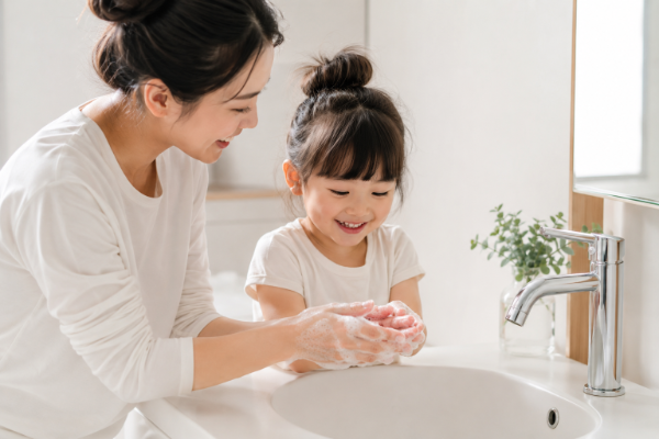 連小孩都知道的正確「洗手七字訣」! 抗菌洗手乳推薦